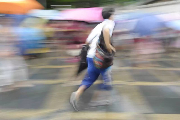 廣州暴雨突襲，高考繼續_除濕機廠家